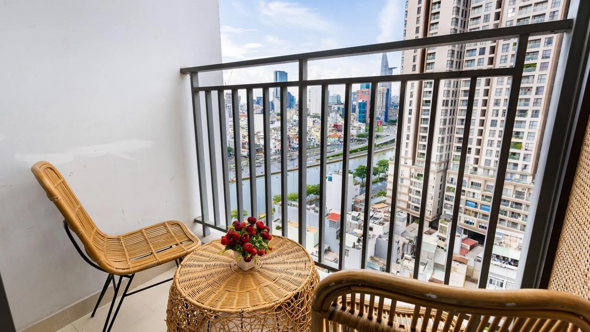 Apartment Rivergate Residence - Goby Home - Lux Apartment, Near Ben Thanh Ho Chi Minh City