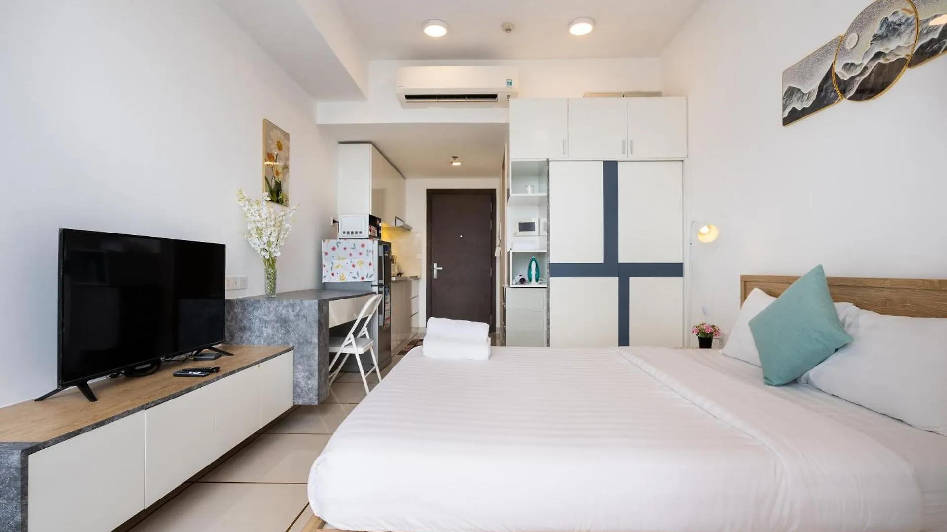 Apartment Rivergate Residence - Goby Home - Lux Apartment, Near Ben Thanh Ho Chi Minh City Vietnam